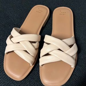 Like new sandals